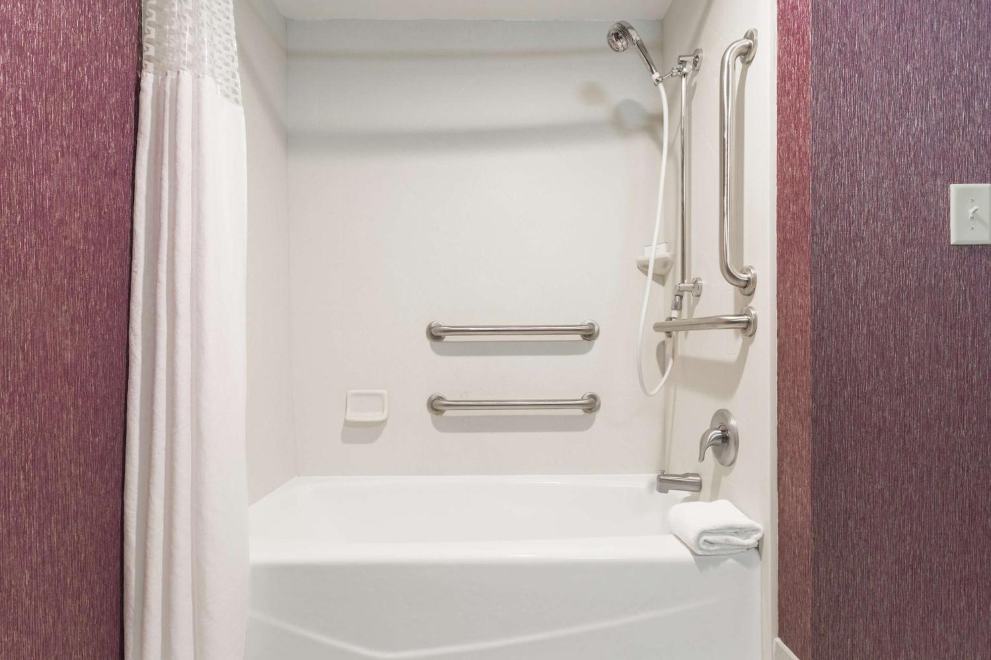 Hampton Inn Hopewell Fort Gregg-Adams Exterior foto